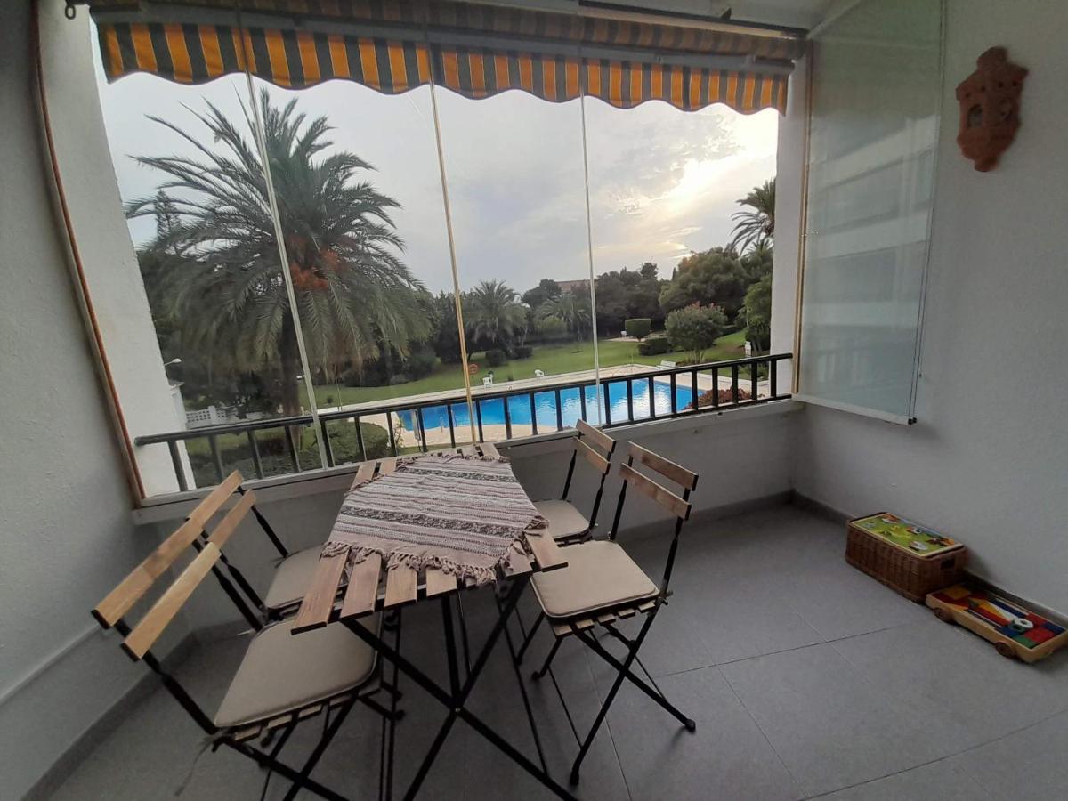Apartment With Pool Near The Beach 马尔韦利亚 外观 照片