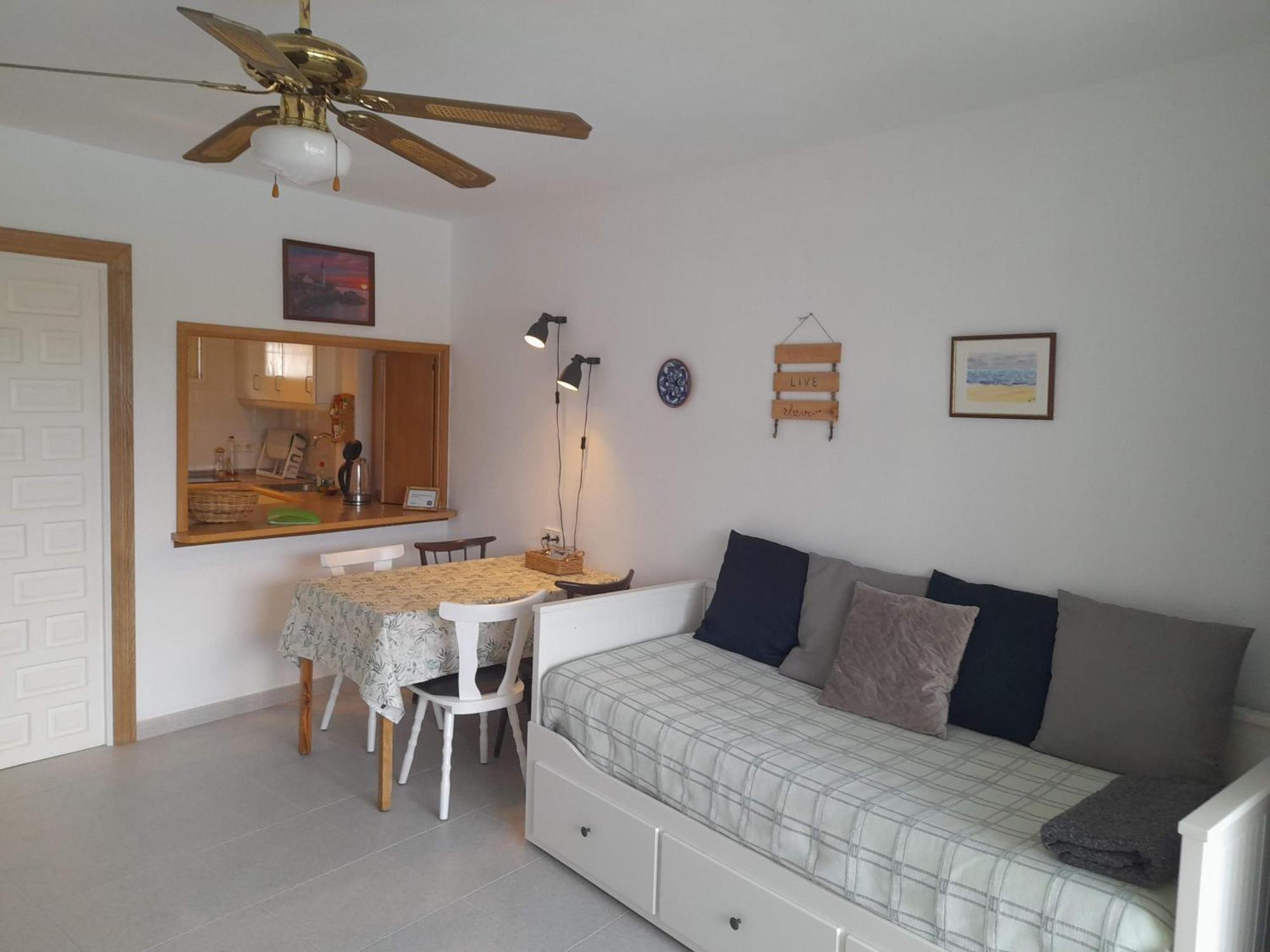 Apartment With Pool Near The Beach 马尔韦利亚 外观 照片